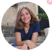 Laureata con Master in Energy Engineering, diplomata al Liceo Scientifico A.Tassoni di Modena, offre lezioni di Matematica